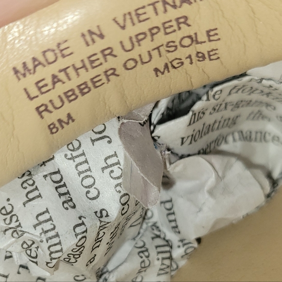 Michael Kors MK Tan Leather Slip On Loafers - Picture 6 of 6